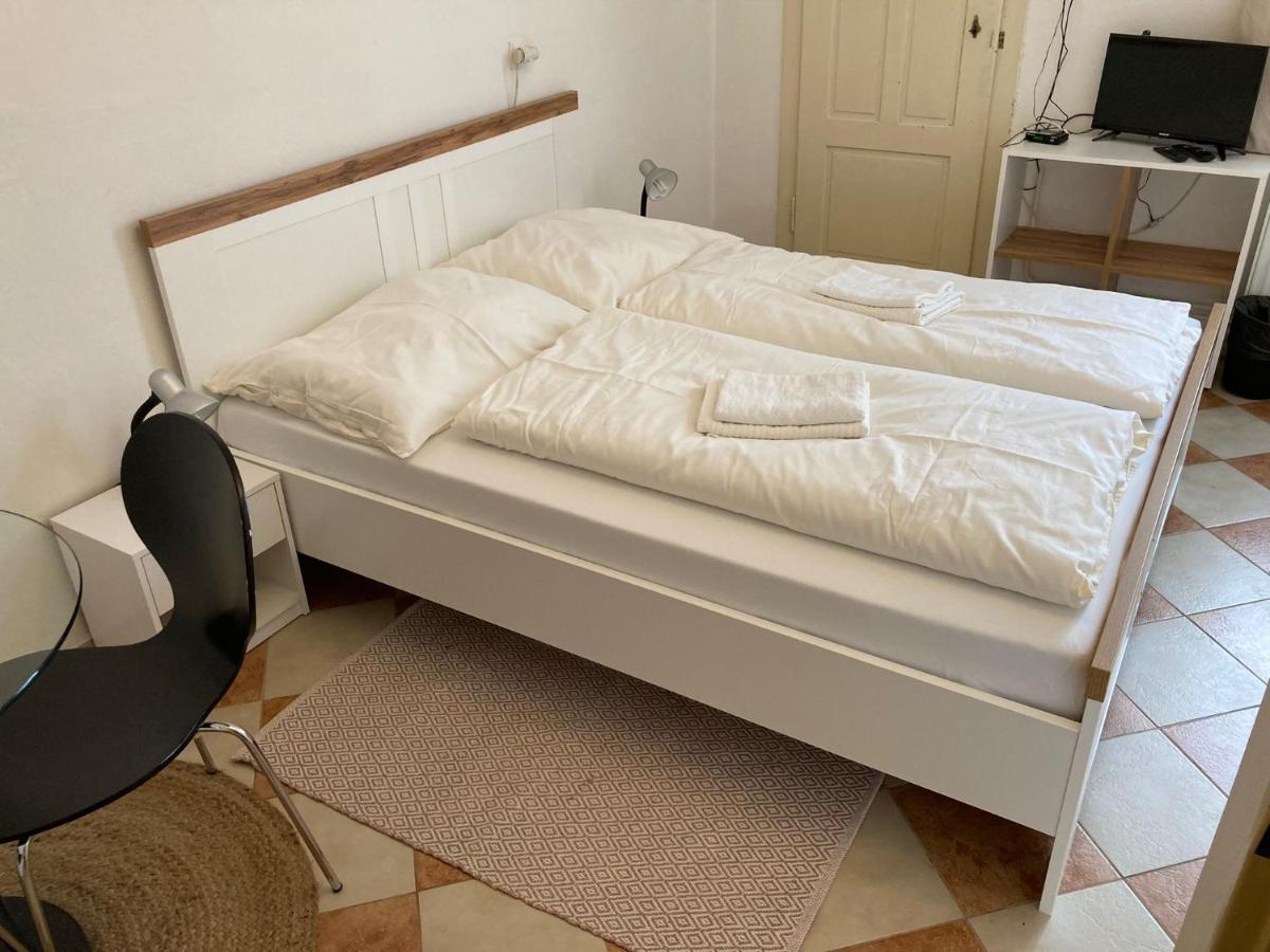 Penzion U Thuje Třeboň Dış mekan fotoğraf
