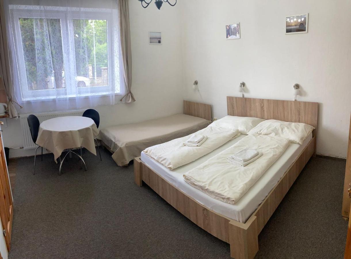 Penzion U Thuje Třeboň Dış mekan fotoğraf
